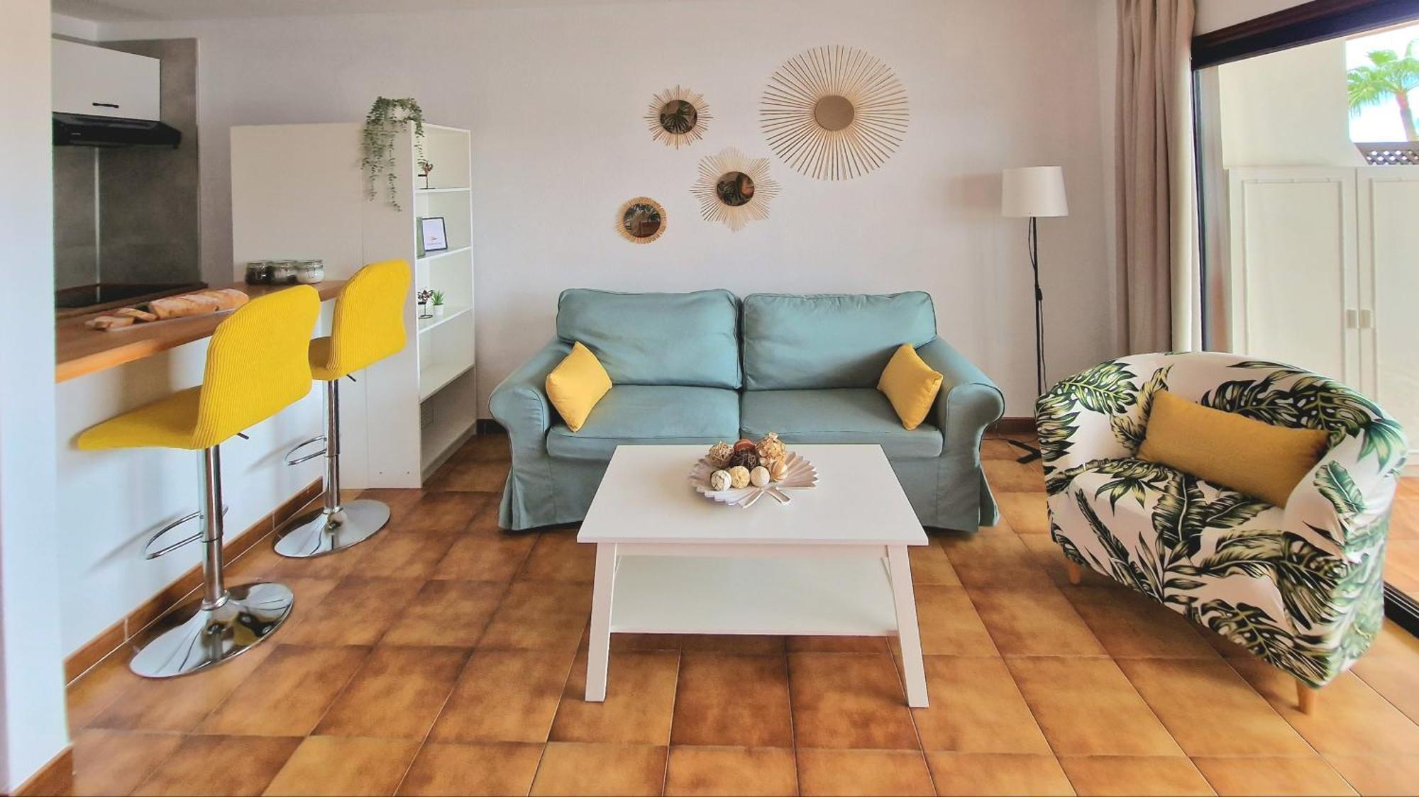 Strelitzia Apartment - Ocean View & Heated Pool San Miguel de Abona Extérieur photo