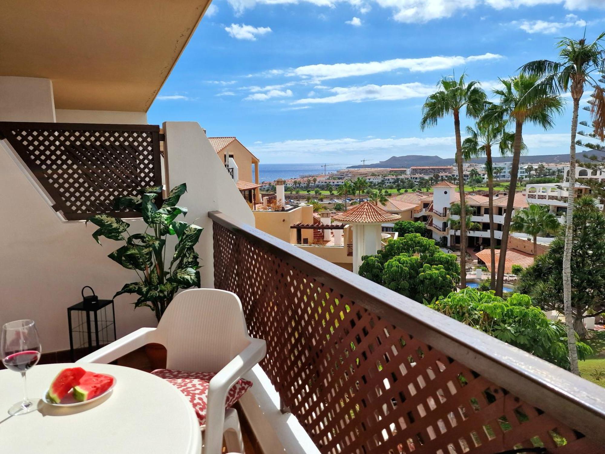 Strelitzia Apartment - Ocean View & Heated Pool San Miguel de Abona Extérieur photo
